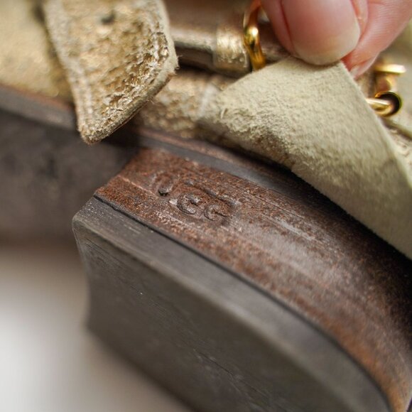 NWOT UGG Collection Made In Italy Rare "Aria" Gold Leather Ankle Boots - Picture 9 of 9